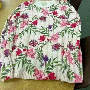 Appleseeds pull over sweater. Floral, red and pink tones size medium